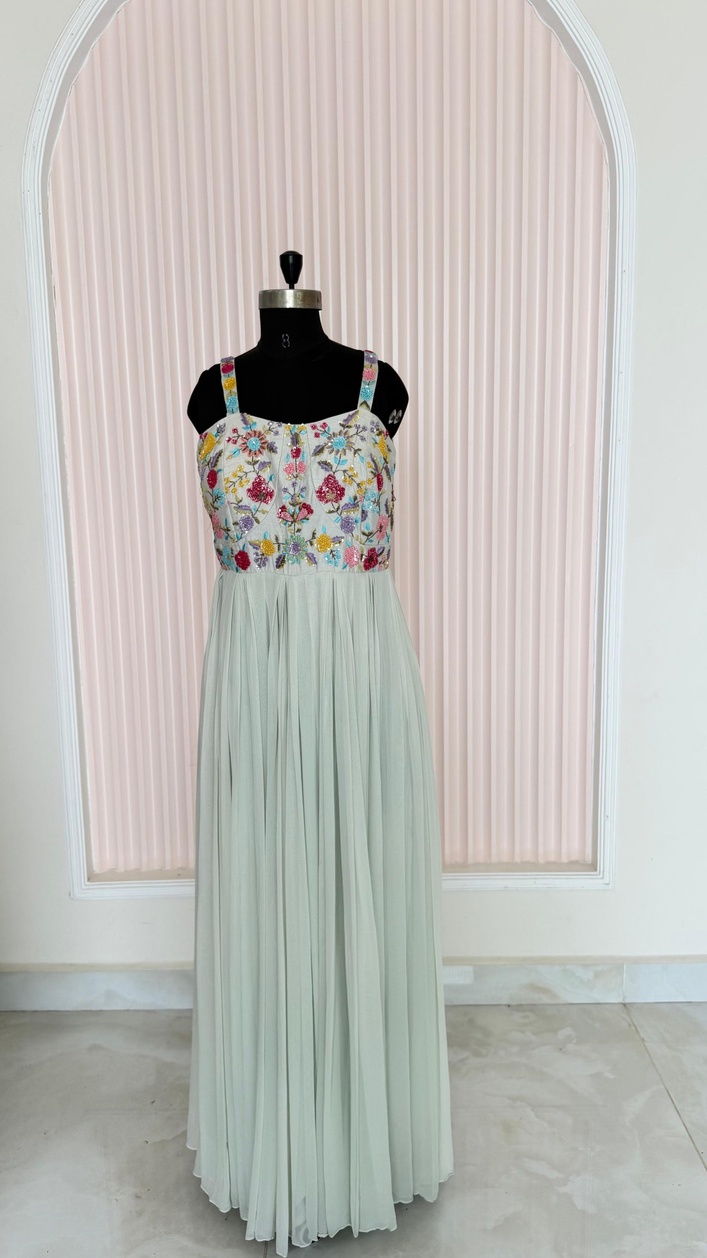 Vanilla Pearl Gulnaar Mirror Work Kurta